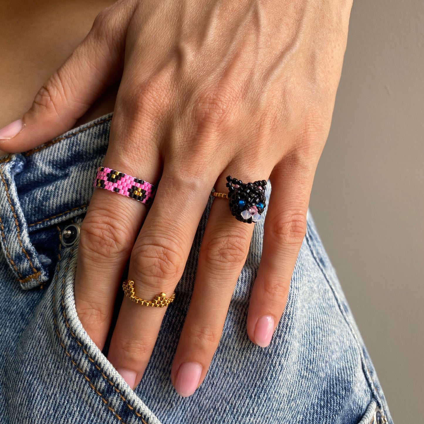 Cat ring